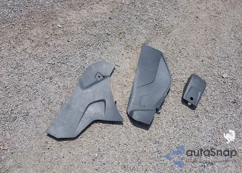 2013 Ford Focus Se z USA, uszkodzony, nr VIN 1FADP3F24DL261374